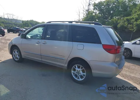 2004 Toyota Sienna Xle Limited z USA, uszkodzony, nr VIN 5TDBA22C84S021836